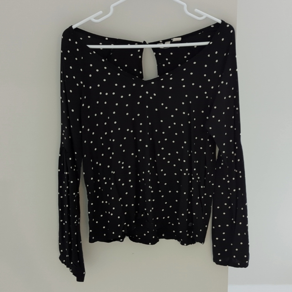 Long bell sleeve top